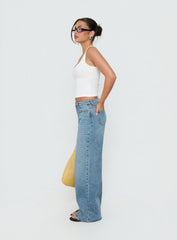 Darla Low Rise Straight Leg Jean Vintage Light Blue
