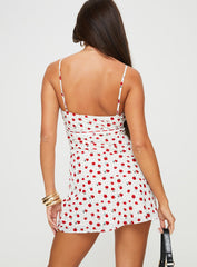 Karena Mini Dress White / Red Floral Petite