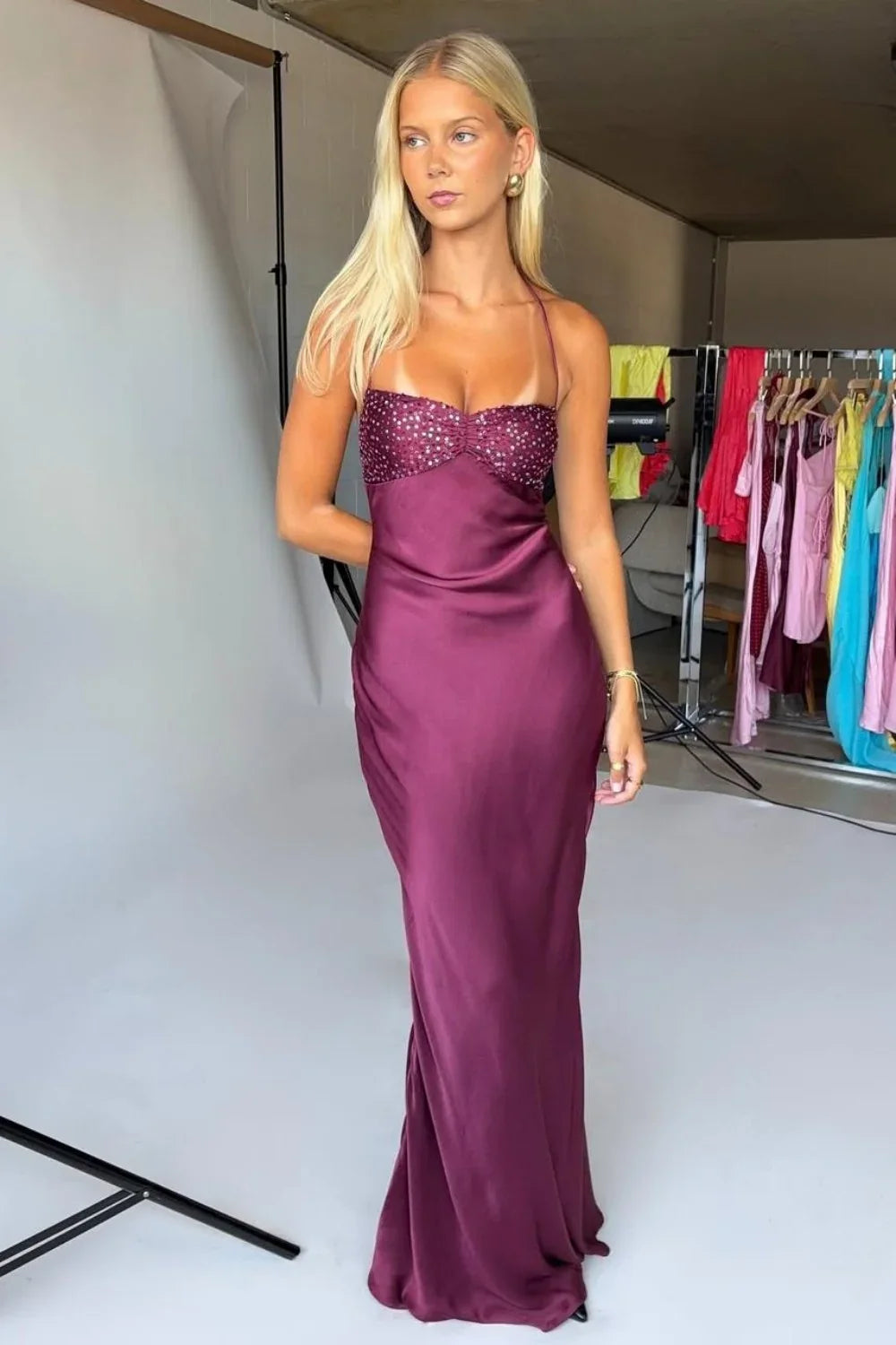 Chic Satin Halter Neck Lace Up Long Prom Party Dress with Sequin