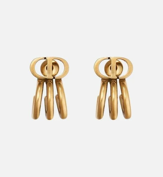 30 MONTAIGNE EARRINGS ANTIQUE GOLD